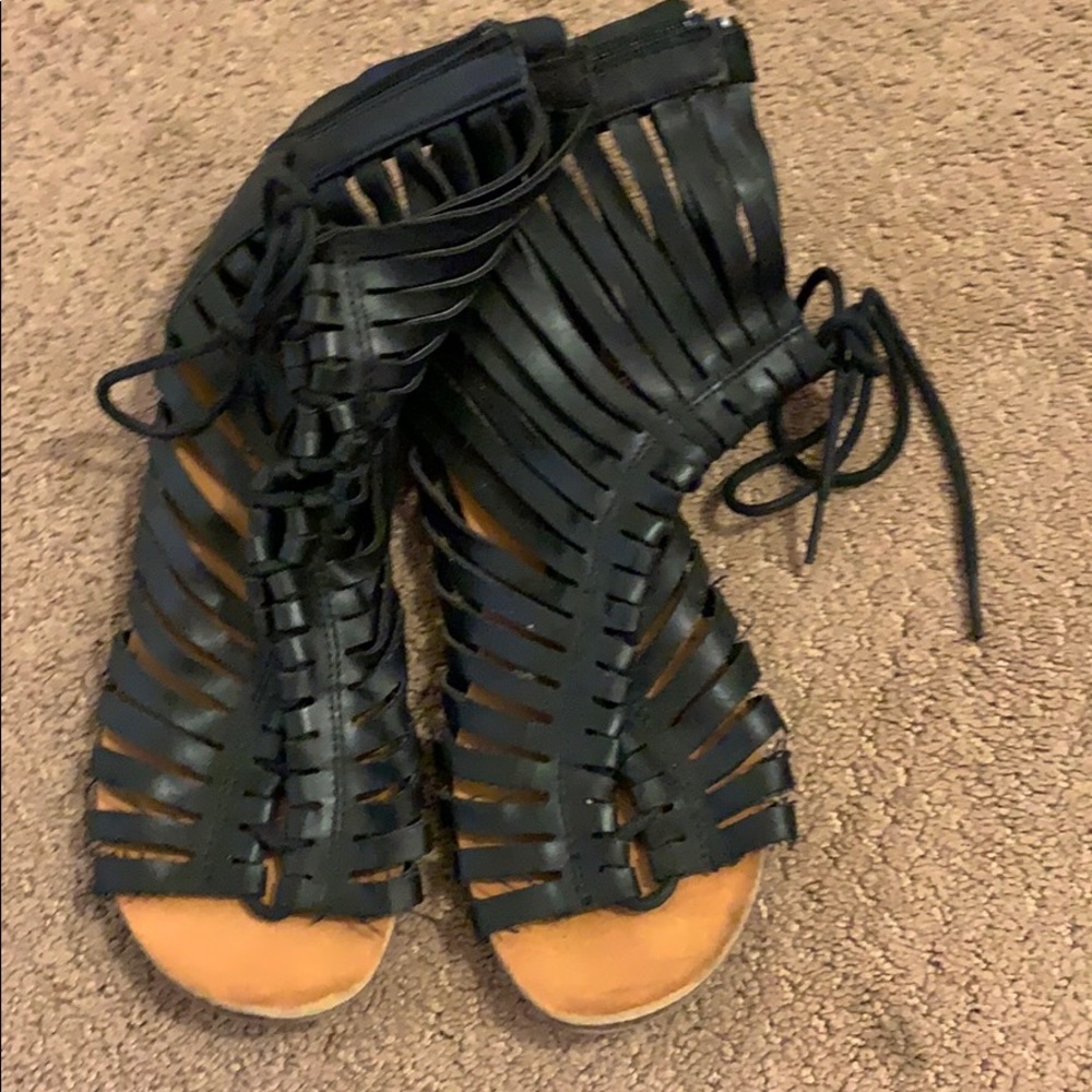 Sandals - Picture 3 of 3
